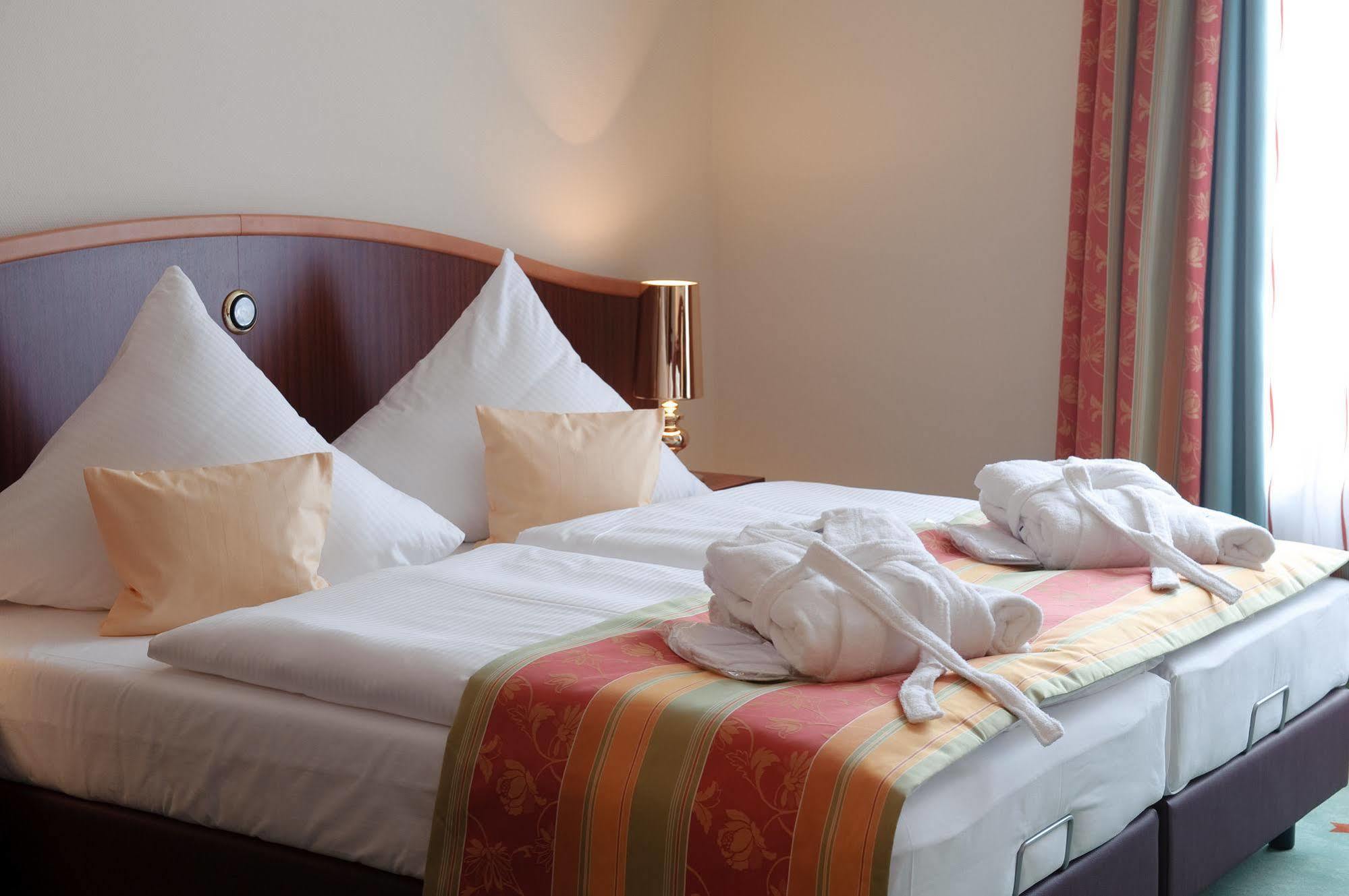 Stadthotel Stern Wißmar Екстериор снимка