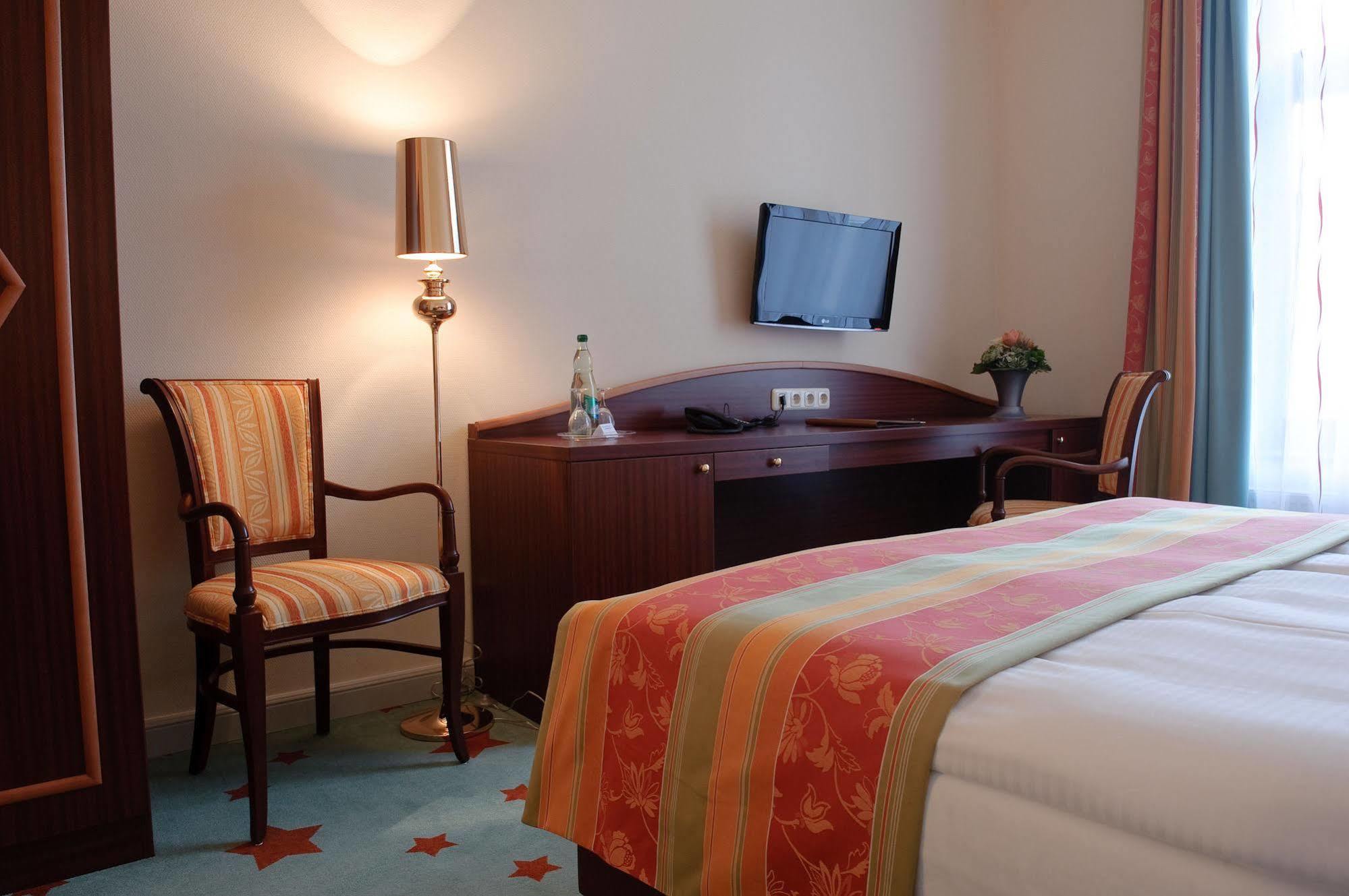 Stadthotel Stern Wißmar Екстериор снимка