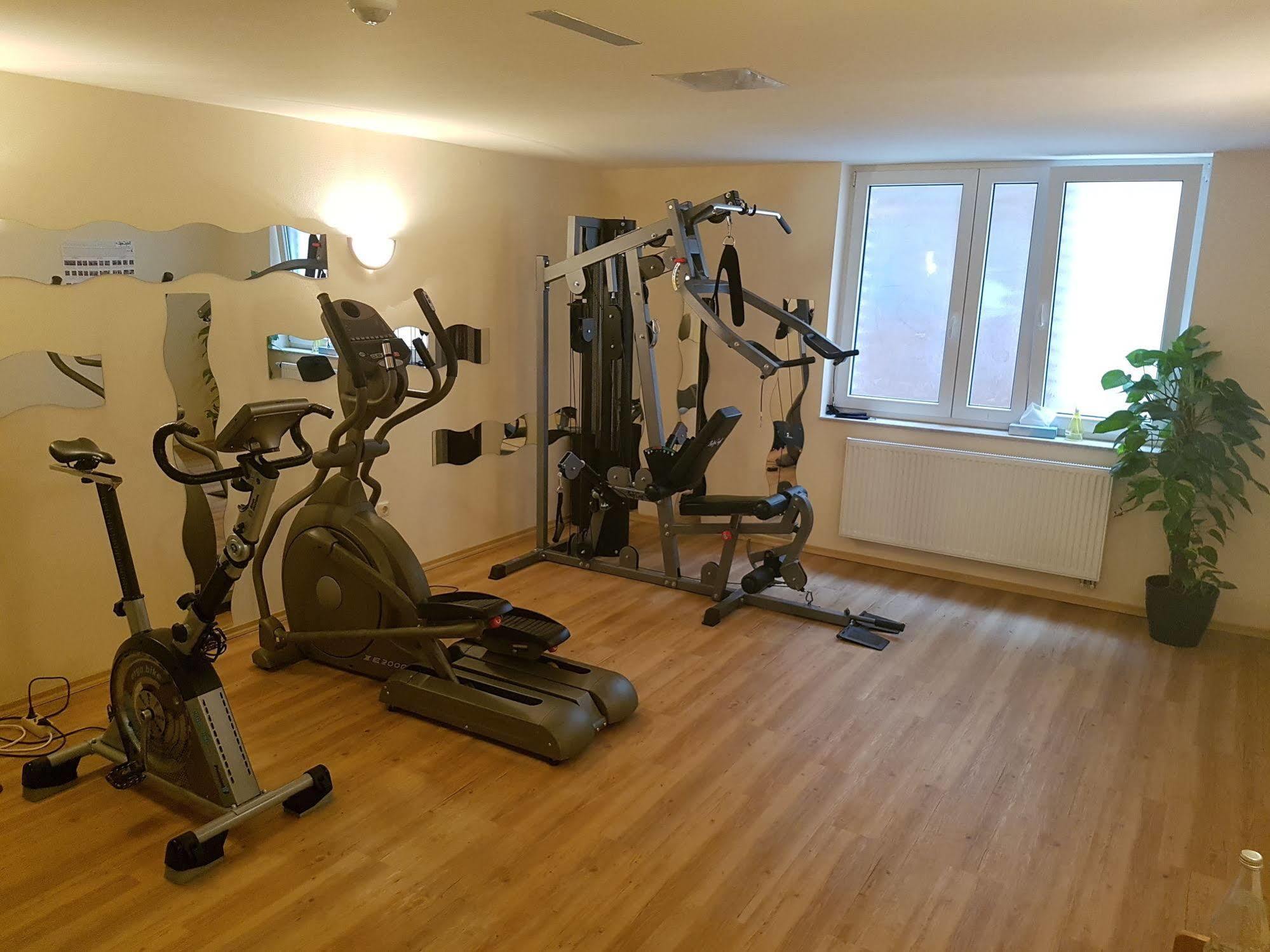 Stadthotel Stern Wißmar Екстериор снимка