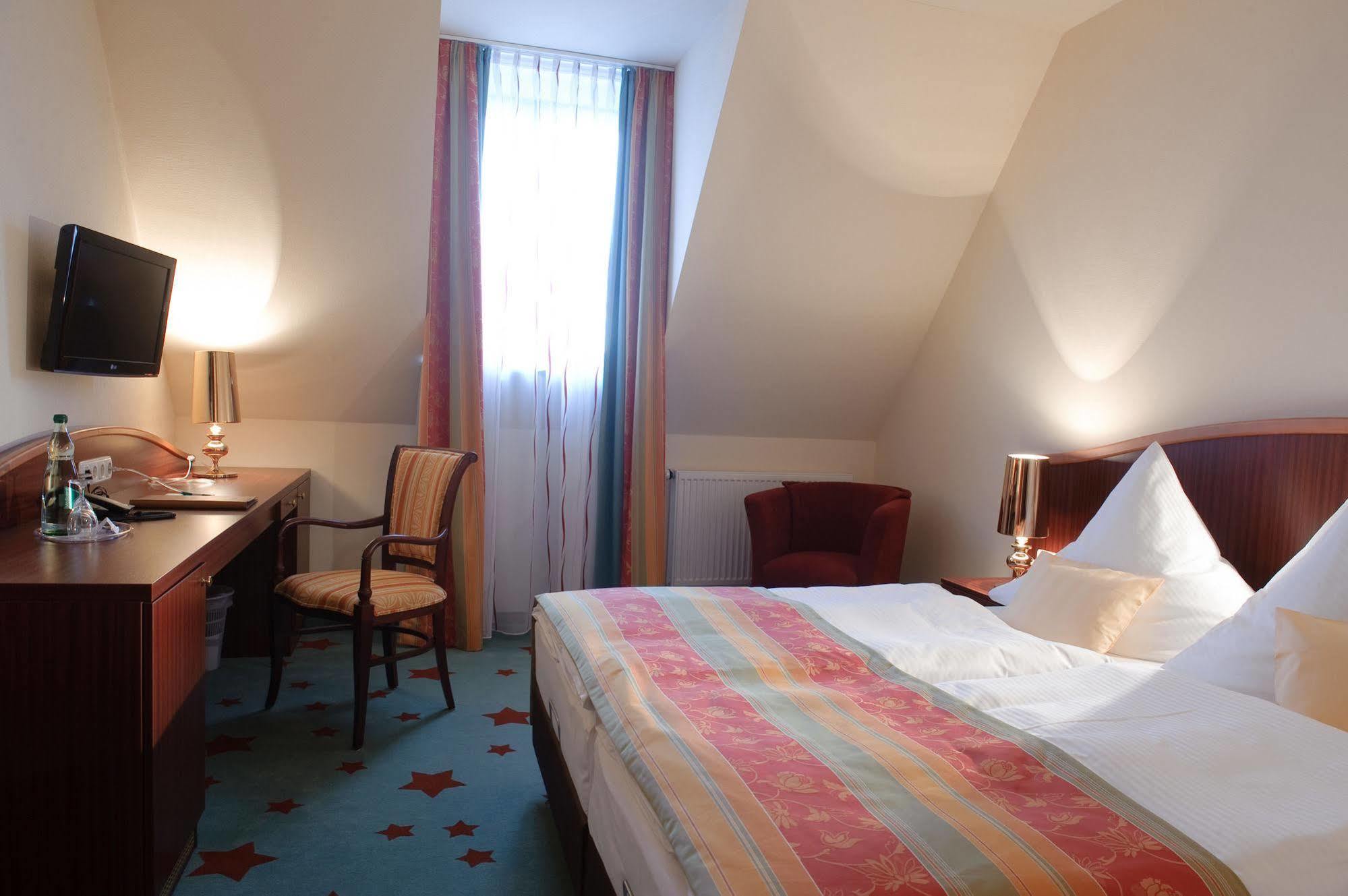 Stadthotel Stern Wißmar Екстериор снимка