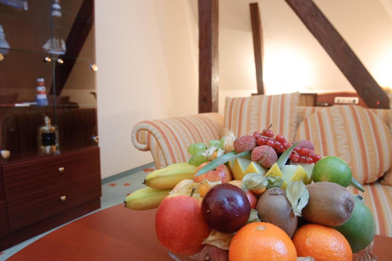 Stadthotel Stern Wißmar Екстериор снимка